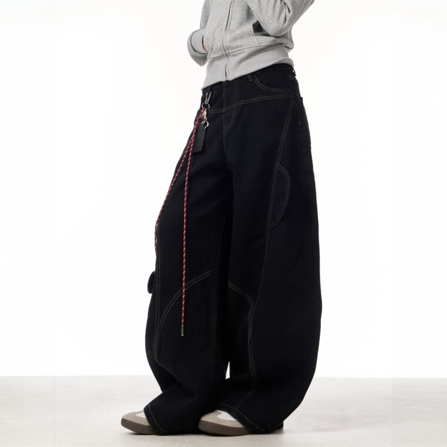 Maeve | Women's Wide Leg Cargo Pants Burgundy Chain Detail