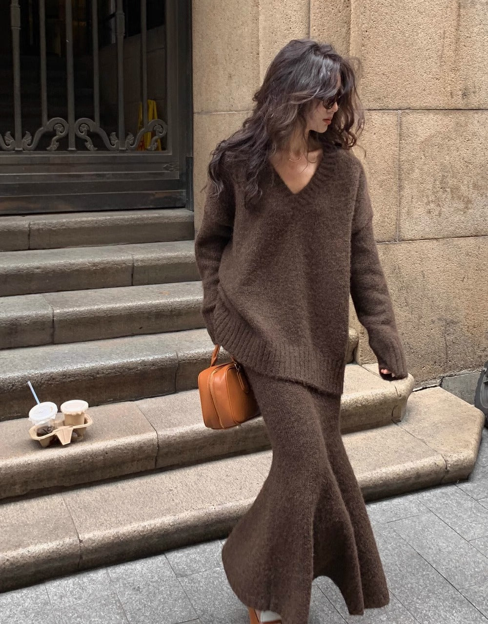 Dama Washington Alessia women's v-neck knit sweater set - front view